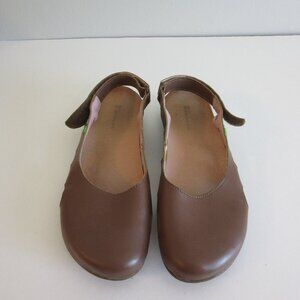 El Naturalista Brown Slingback Leather Round Toe Slip On Flat Shoes Size 40